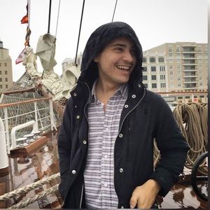 Meet your Posher, Jose